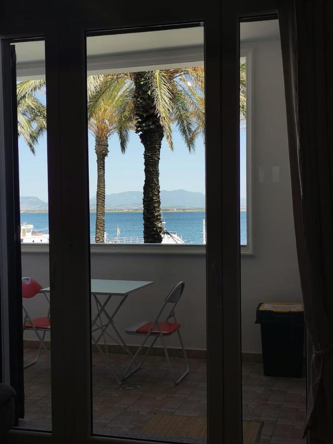 Casa Graziella Appartement SantʼAntìoco Buitenkant foto