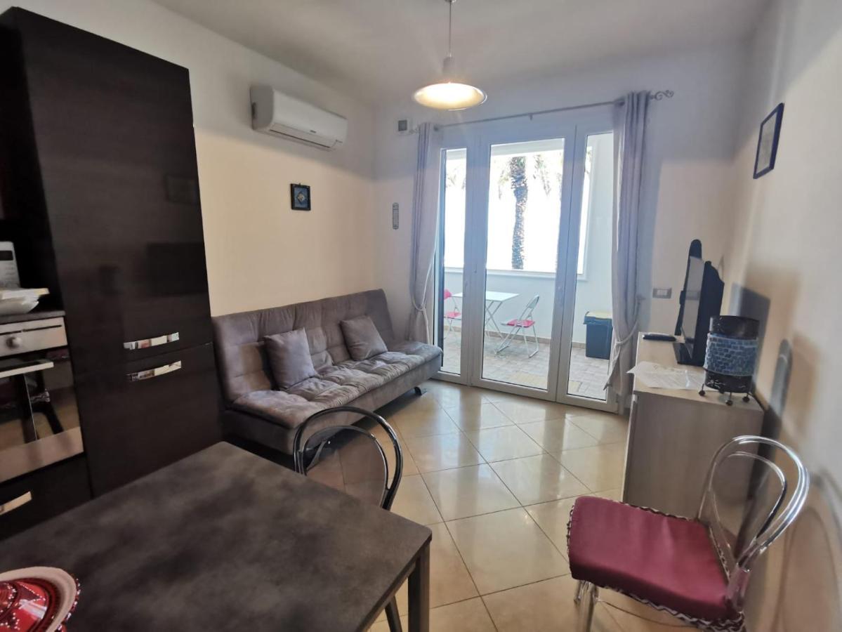 Casa Graziella Appartement SantʼAntìoco Buitenkant foto
