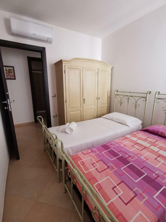 Casa Graziella Appartement SantʼAntìoco Buitenkant foto